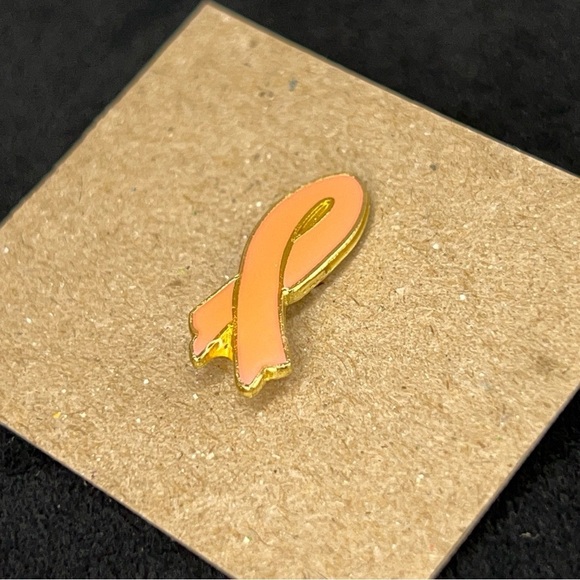 VINTAGE 90’s PINK RIBBON PIN BREAST CANCER AWARENESS GOLD BACKING - Picture 1 of 6